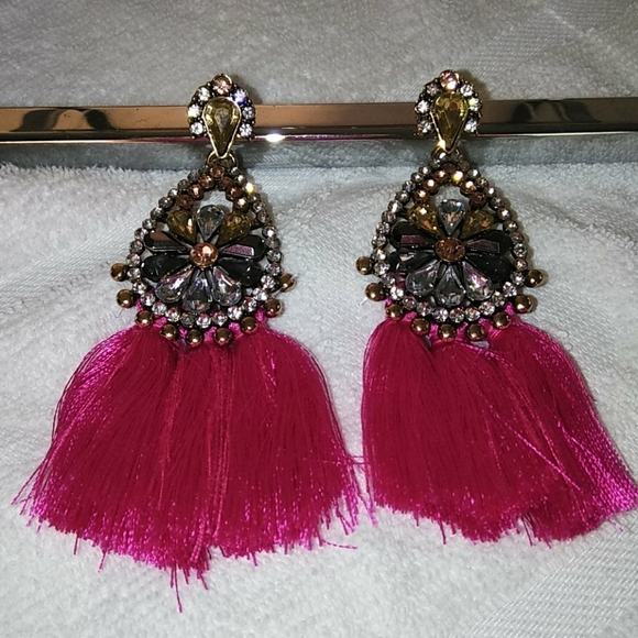 Statement 💗 Pink 💟Tassle Earrings ♥️ - Picture 4 of 8